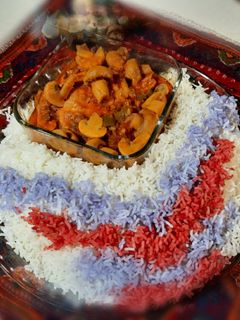 عکسی از دستور خورش قارچ و مرغ