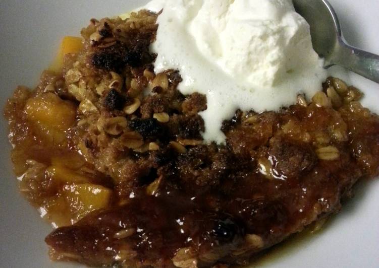 Steps to Make Any-night-of-the-week Peach Crumble