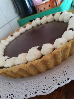 Una foto de Tarta tofi 🍰🍫🍚
