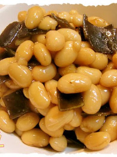 A picture of Lightly Flavored Sweet & Savory Simmered Soy Beans.