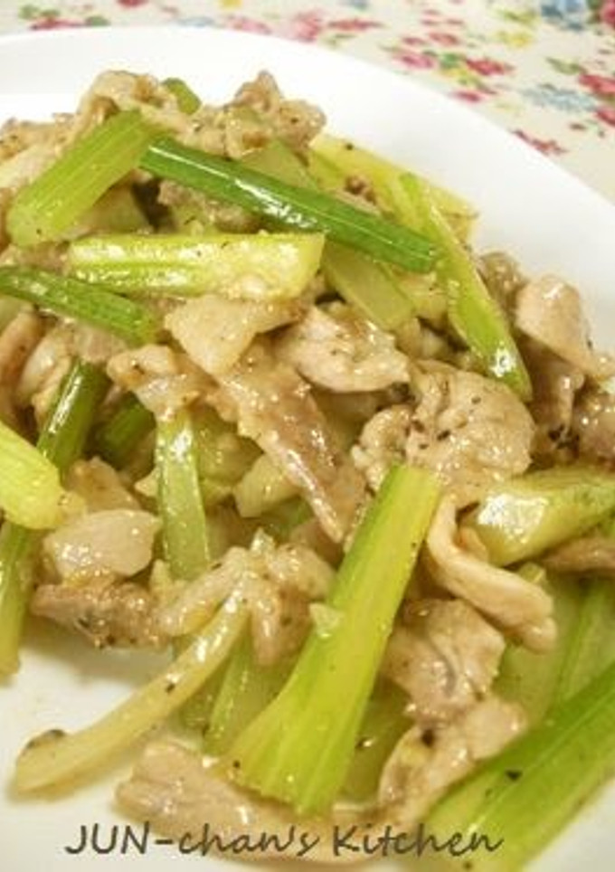 A picture of Stir-Fried Celery and Pork with Salt and Pepper.
