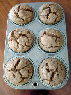 A picture of Banana Pecan Muffins.