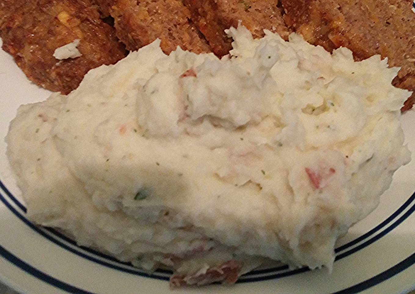 Garlic mashed potatoes