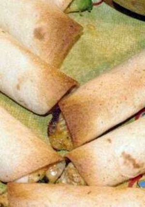 A picture of simple taquitos.