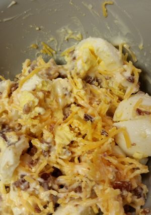 A picture of Bacon & Egg Salad.