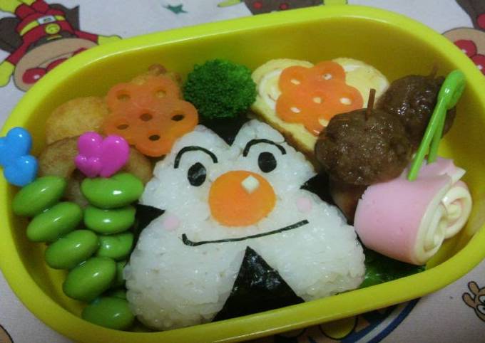 Recipe of Award-winning Character Bento Omusubiman