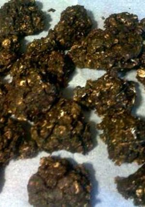 A picture of chocolate oatmeal cookies.