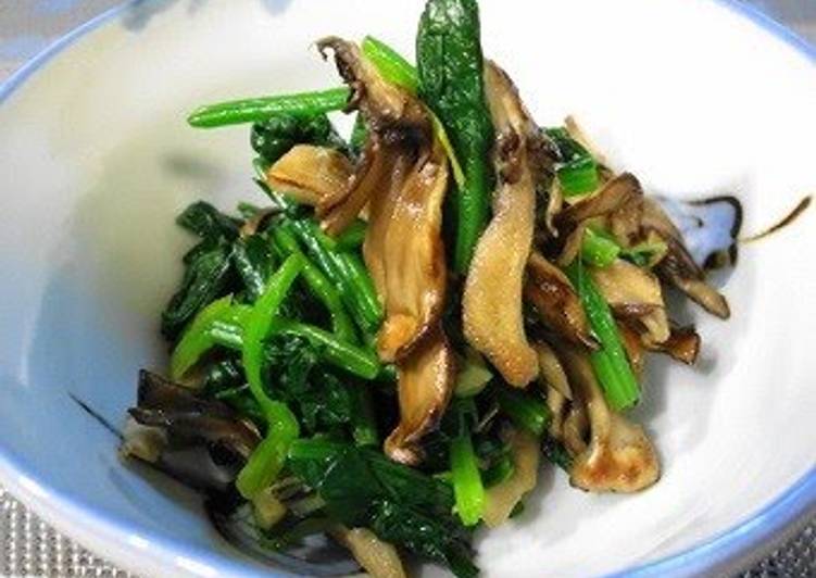 Recipe of Ultimate Spinach and Roasted Maitake Mushrooms Tossed in Wasabi and Ponzu