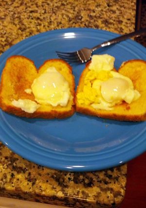 A picture of egg sandwich (;.