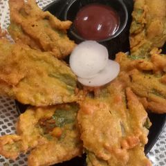 Palak ke pakode A picture of Palak ke pakode.