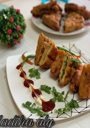 A picture of Stuffed bread pakora.