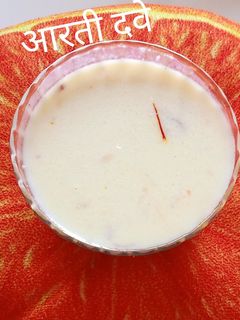सेवईया की खीर (Seviyan ki kheer recipe in Hindi) रेसिपी मुख्य फोटो