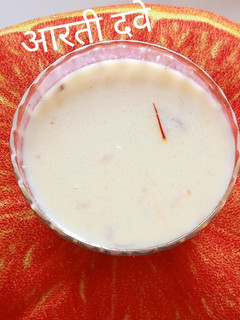 सेवईया की खीर (Seviyan ki kheer recipe in Hindi) रेसिपी मुख्य फोटो