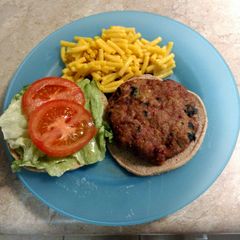 A picture of Turkey burgers.