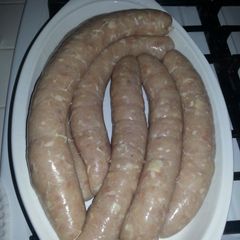 A picture of Dave's slammin chicken sausage.