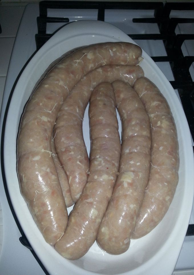 A picture of Dave's slammin chicken sausage.