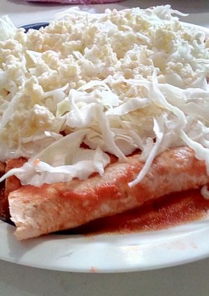 Una foto de Enchiladas rojas