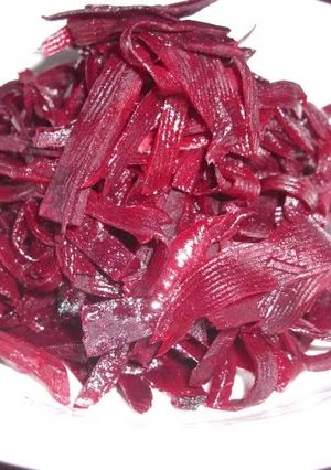 A picture of Mongolian Beet Salad.