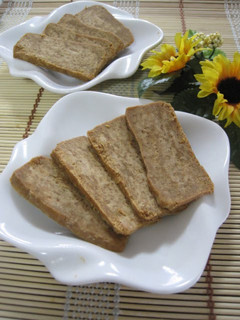 A picture of Chilled Kinako (Soy Flour) Paste Sliced Confectionary.