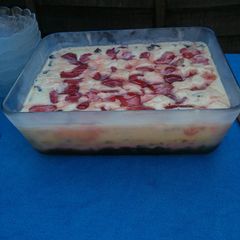 A picture of Strawberry Oreo Delight.