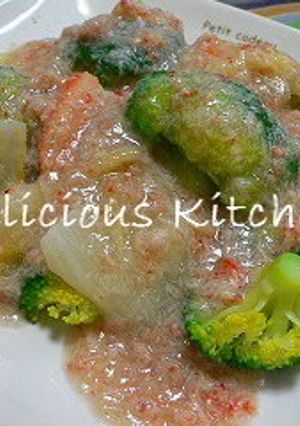 A picture of Broccoli and Chinese Cabbage in Crab Meat Sauce.