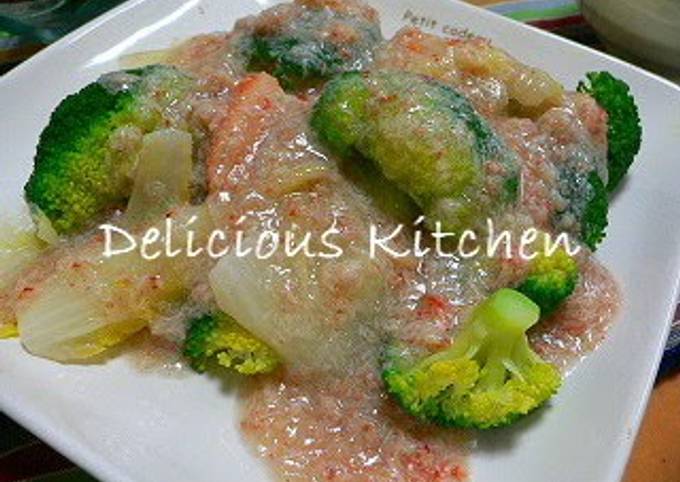 Recipe of Award-winning Broccoli and Chinese Cabbage in Crab Meat Sauce