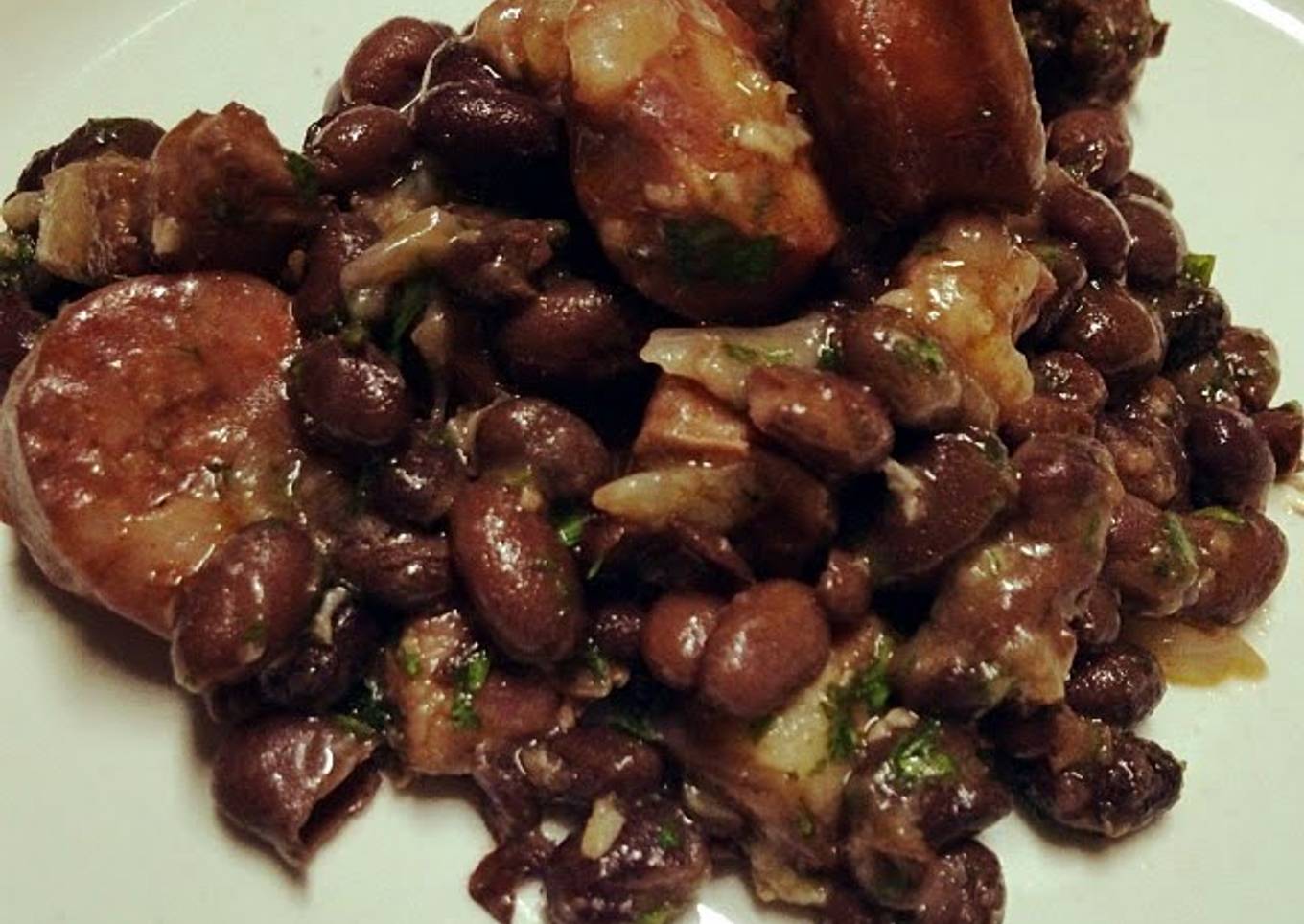 Drinking Man's Classics : The International Bean Stew (feijoada/fabada)