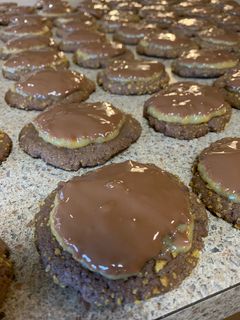 A picture of Cornflakes cookies.