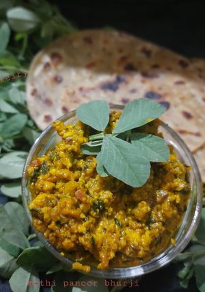મેથી પનીર ભુરજી (Methi Paneer Bhurji Recipe in Gujarati) રેસીપી મુખ્ય ફોટો