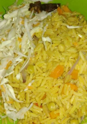 A picture of Fried Turmeric rice.