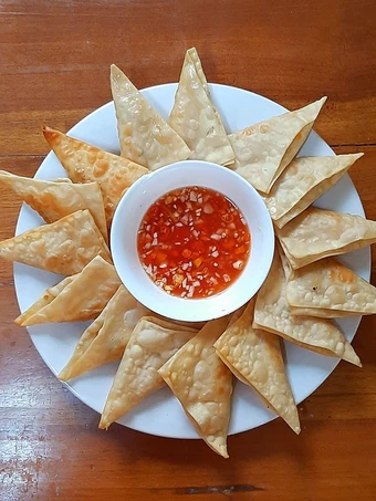 Langkah Gampang Membikin Resep  Pangsit Goreng Saus Cuka yang Lezat, Bisa Manjain Lidah