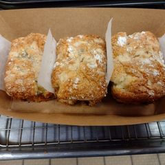 A picture of Banana Chocolate Chip Mini Loaves.