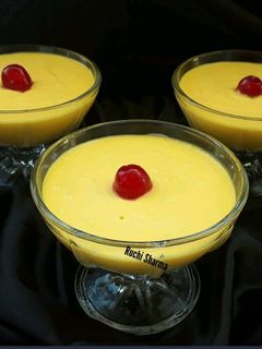 A picture of Mango pudding.