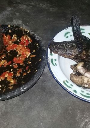 Foto resep Lele goreng.sambal bawang lalapan #SiapRamadhan