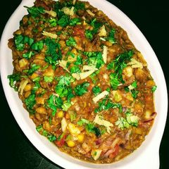 A picture of Gughni Chaat.