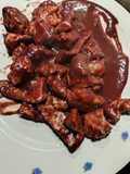 Straccetti di tacchino,vitella, pollo al vino rosso