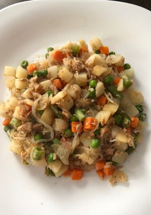 Una foto de Noodles con verdura y salsa de soja
