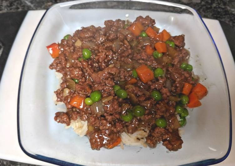 Easiest Way to Prepare Homemade Cantonese Style Beef Rice Bowl
