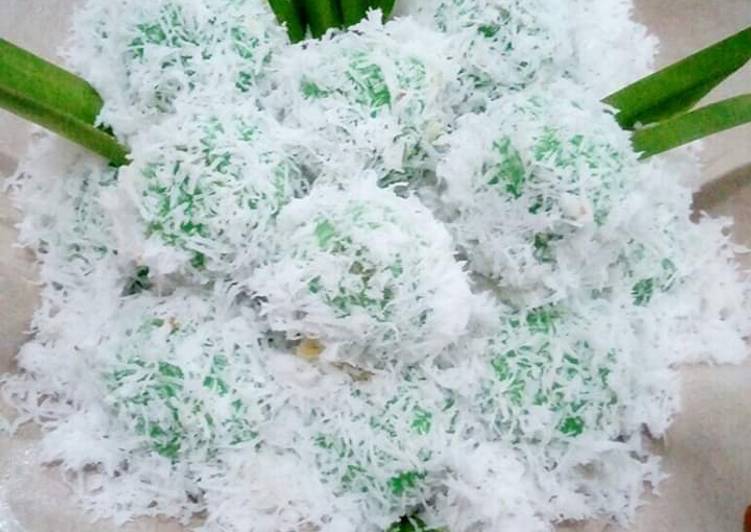 Klepon kenyal tanpa kapur sirih