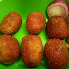 A picture of Beetroot cutlet.