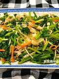 Stir-Fried Spinach and Enoki Mushrooms with Shacha Sauce