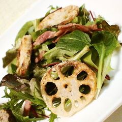 A picture of Simple Lotus Root Salad.