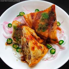 Samosa A picture of Samosa.