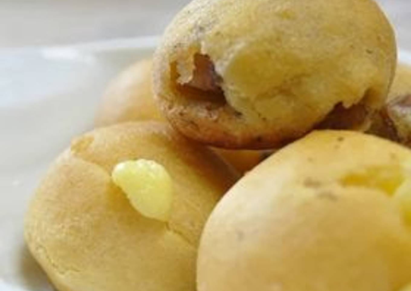 Cheese & Bacon Pão de Queijo