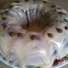 White (blonde) frosting A picture of White (blonde) frosting.