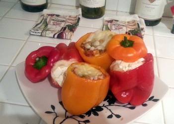 Easiest Way to Make Yummy Stuffed Peppers with Quinoa