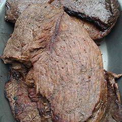 A picture of Wedding rehearsal steaks.
