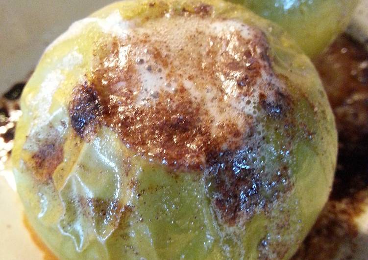 Steps to Prepare Favorite Baked Apples