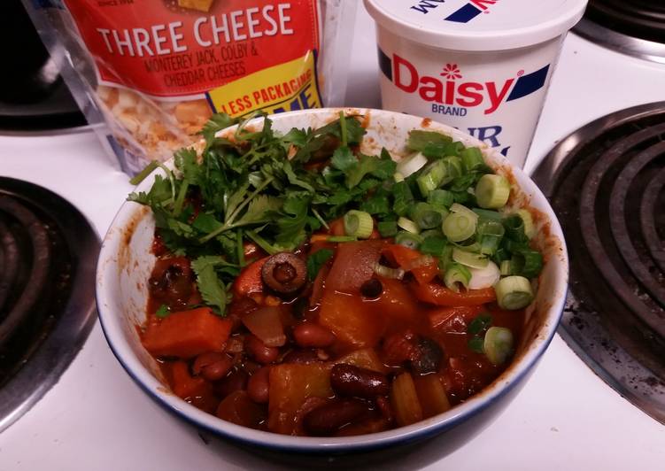 Vegetarian (Vegan) Five Bean Chunky Chili Vegetarian (Vegan) Five Bean Chunky Chili