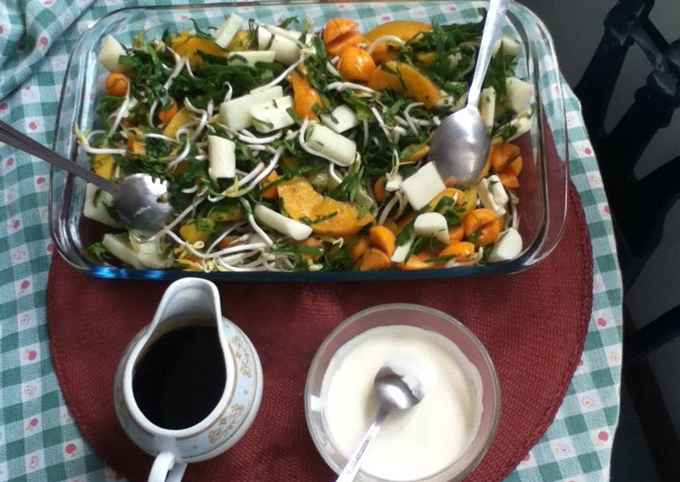 Bladder Cherry Salad